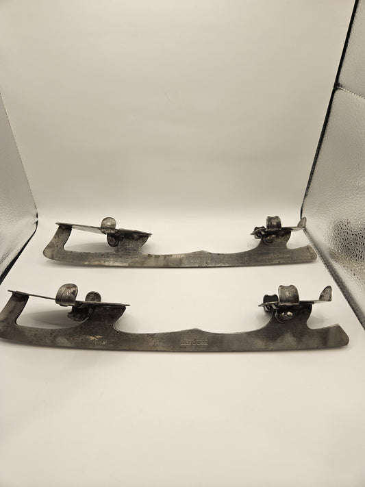 Winchester Clamp On Ice Skates, Size 12